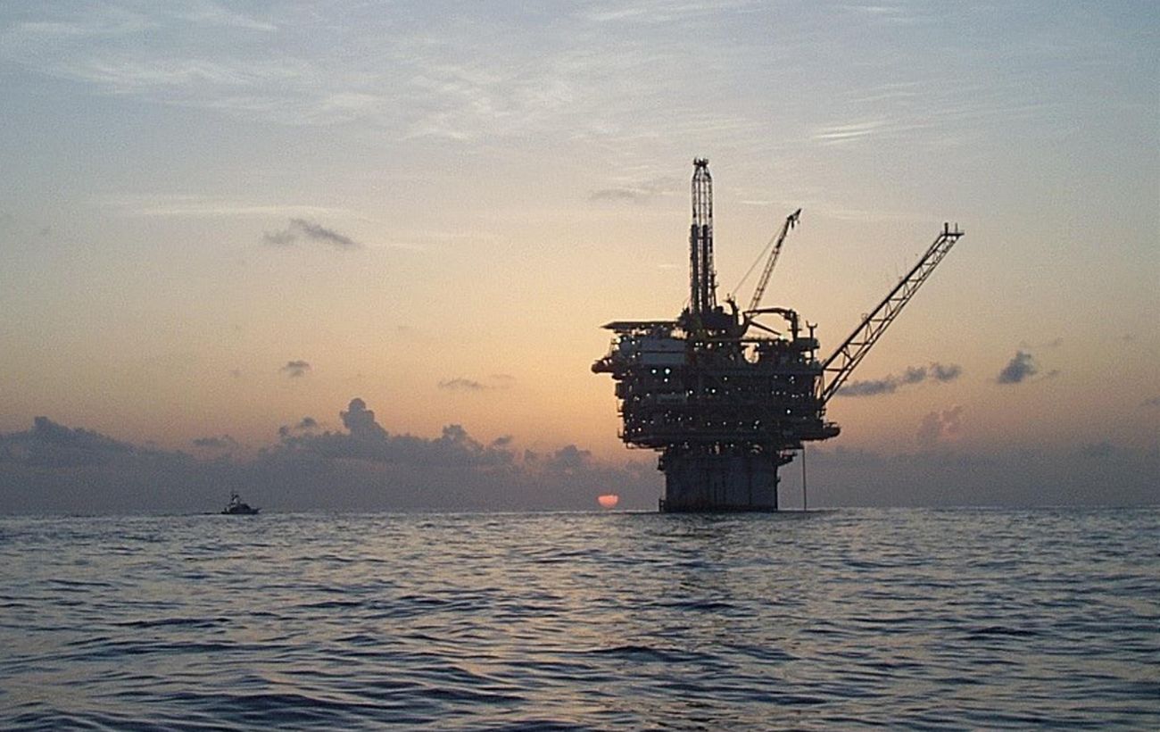 Ціни на нафту зросли після захоплення США танкерів Венесуели, - Reuters