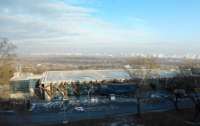 Экс-чиновника ГАСК подозревают в содействии строительству "вертолетной площадки Януковича"