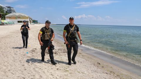 На пляже в Одесской области сдетонировала мина: есть повреждения