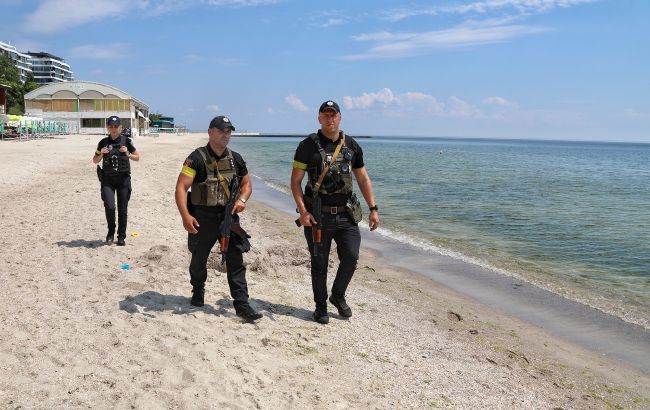 На пляже в Одесской области сдетонировала мина: есть повреждения