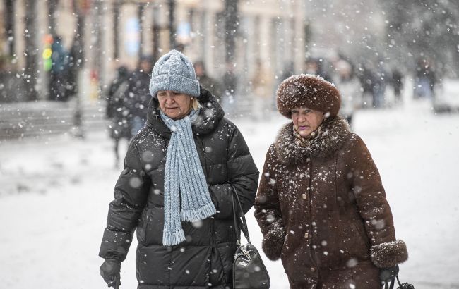 Потужний циклон залишив Україну. Коли знову очікувати сніг