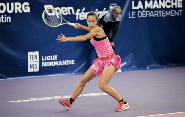 Українка-сенсація отримала імениту суперницю: хто стоїть на шляху Вероніки Подрез до фіналу