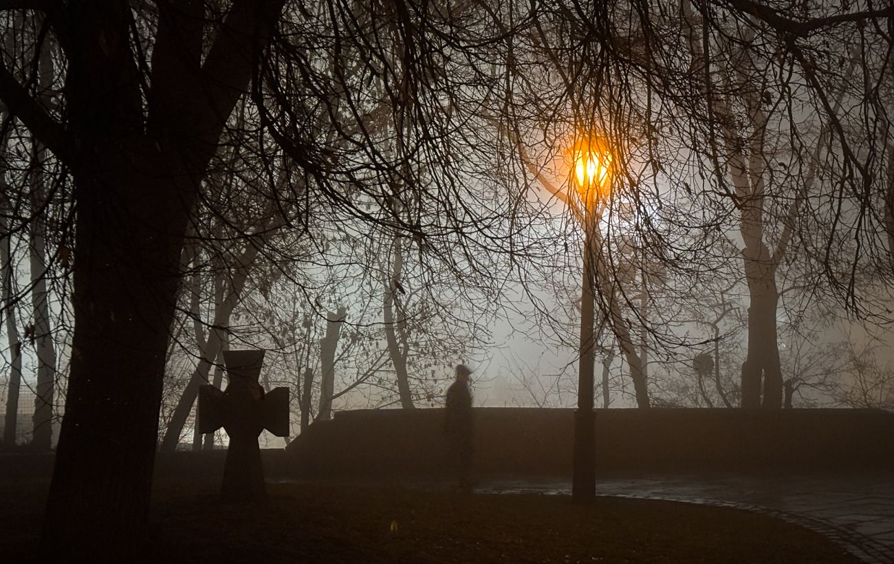 Небезпечна погода майже по всій Україні: синоптики зробили попередження на сьогодні