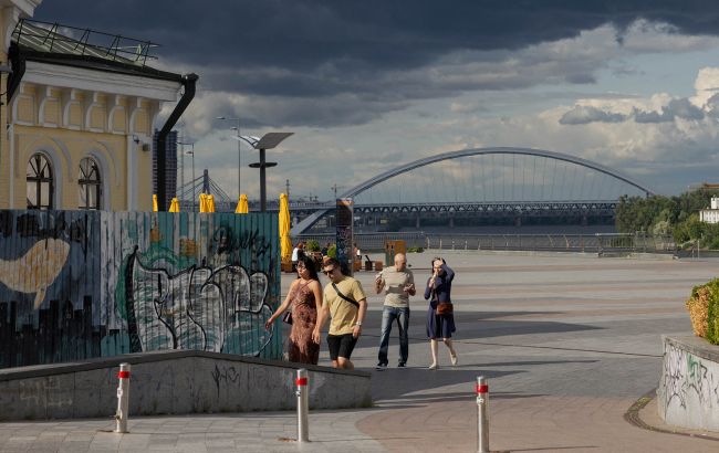 Перепочинок від спеки, але з грозами: якою буде погода в Україні 19 серпня