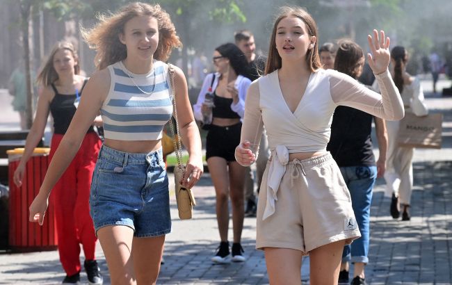 Жара еще держится, но ночи становятся прохладнее: что будет с погодой сегодня