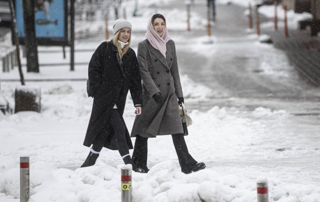 Мокрий сніг, дощ та туман. Де чекати негоду сьогодні