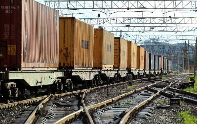 Повышение грузовых тарифов УЗ приведет к падению ВВП, - эксперт