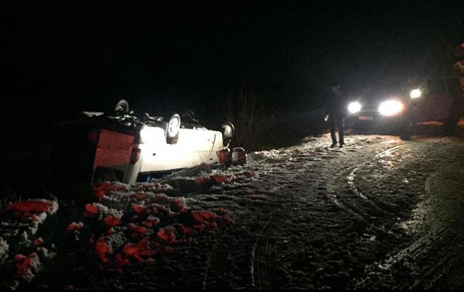 В Волынской области перевернулась маршрутка, пострадали 11 человек