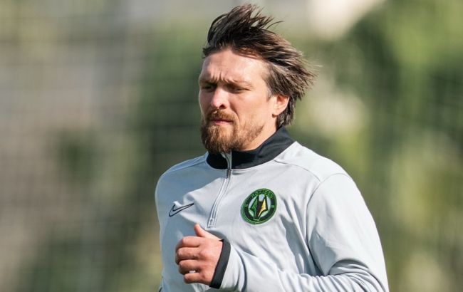 Усик снова сыграл за "Полесье": боксер вышел на футбольное поле против клуба МЛС