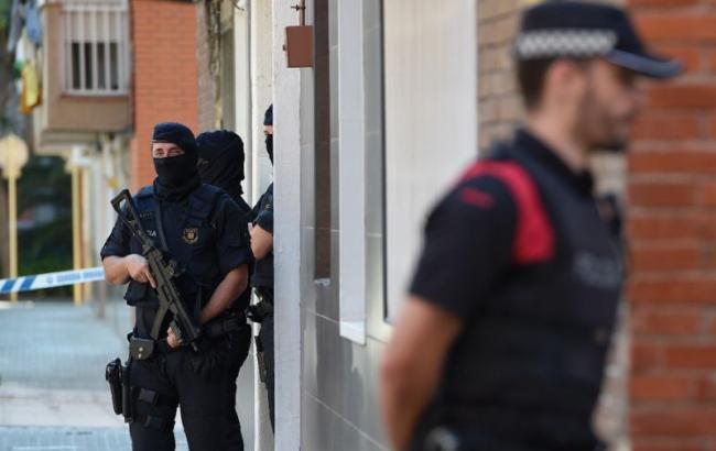 Поліція Каталонії розшукує виконавця можливого теракту