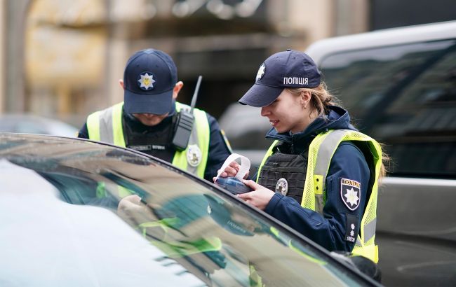 Штрафи за паркування тепер будуть у "Дії": у яких містах вже працює сервіс