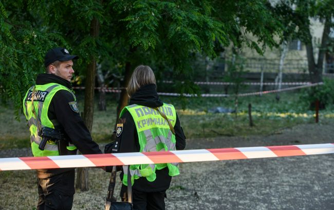Россияне в Херсонской области прицельно ударили по жилому дому, есть погибшая