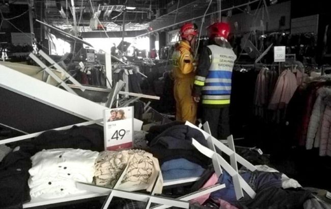 В Польше на посетителей ТРЦ обвалился потолок, есть пострадавшие