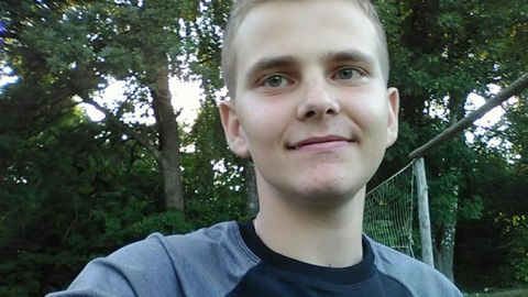 19-летний украинец, который мечтает стать поваром, нуждается в помощи