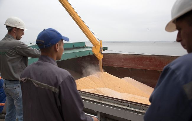 Из одесских портов вышел очередной караван судов с зерном для Азии