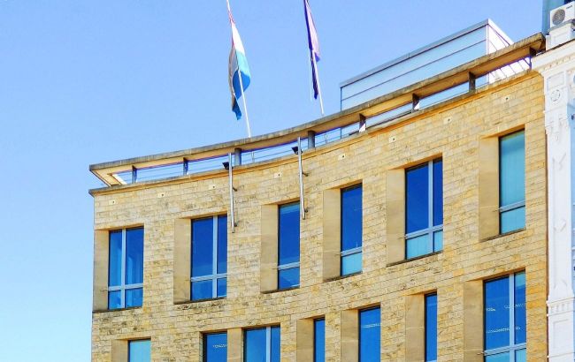 Нидерланды вернули свое посольство в Киев