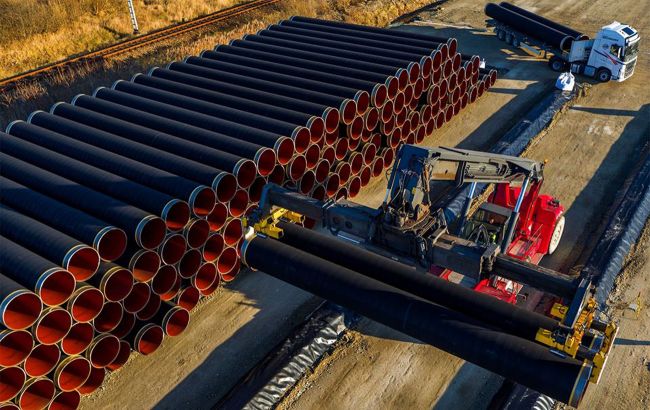 "Газпром" перестал владеть судном-трубоукладчиком "Северного потока-2"