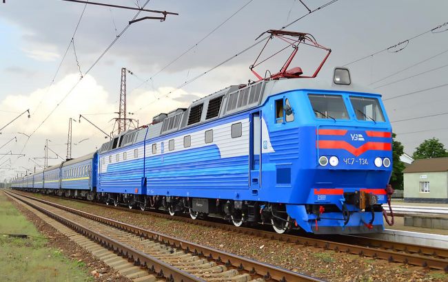 Частина поїздів "Укрзалізниці" не курсуватиме 8 березня: список напрямків