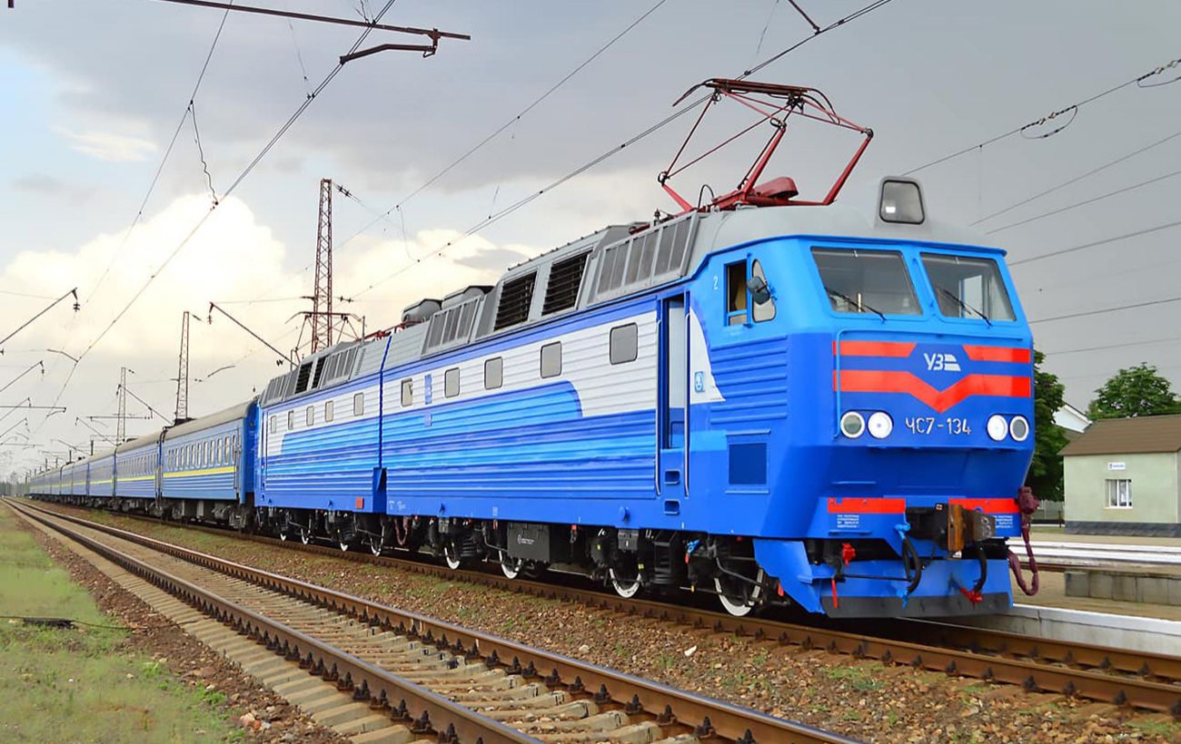 З Києва прямо до літака: "Укрзалізниця" запускає рейс до аеропорту Кишинева