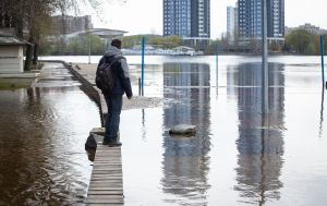 Погода на выходные: где в Украине вместо курток придется доставать резиновые сапоги