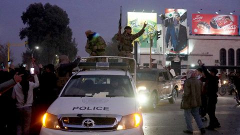 Сирійські повстанці підійшли до ключового міста на шляху до Дамаску