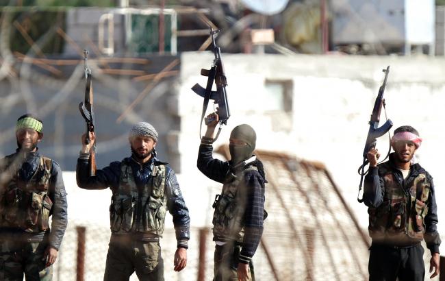 В Сирии началась эвакуация бойцов оппозиции в Турцию