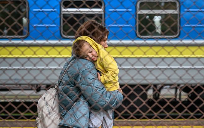 Отношение к украинцам в Польше меняется: что показало новое исследование