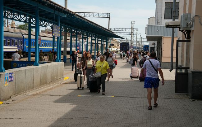 В УЗ пояснили нові правила роботи залізниці під час тривог