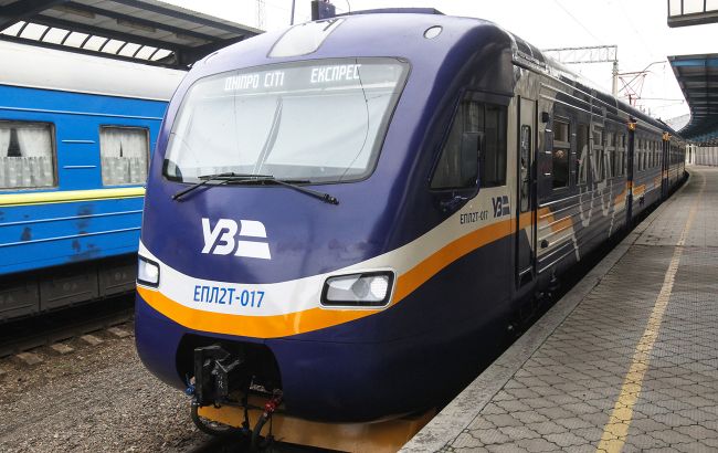 Масштабная ракетная атака частично обесточила "Укрзализныцю"