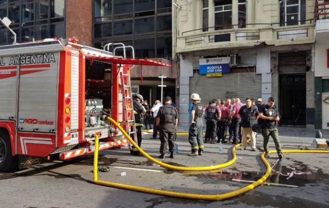 В Аргентине загорелся отель, есть погибшие и пострадавшие