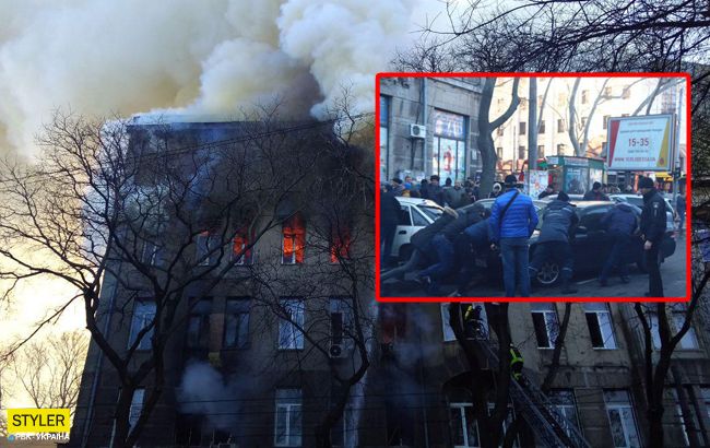 Смертельный пожар в Одессе: прохожие расчищали дорогу спасателям (видео)
