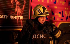 В Полтаве из-за удара РФ разрушен сортировочный терминал "Новой почты"