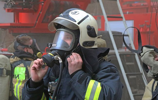 Дрони атакують Ленінградську область: лунають вибухи,  скасовано десятки рейсів