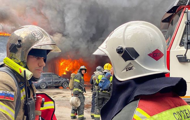 В Москве из-за масштабной атаки дронов разбит технопарк, произошел пожар