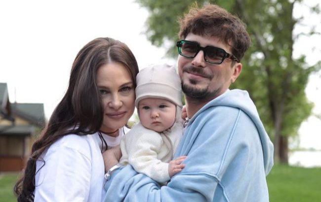 Дружина Позитива показала нові фото з донькою: підросла і стала копією тата
