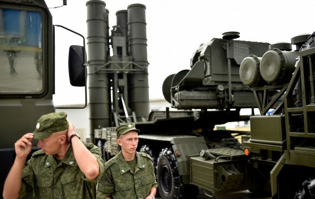 Оккупанты РФ жалуются, что на фронте не хватает горючего для техники