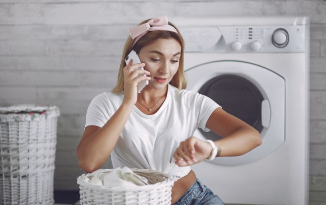 5 простих звичок для прання, які заощадять ваші гроші цієї осені
