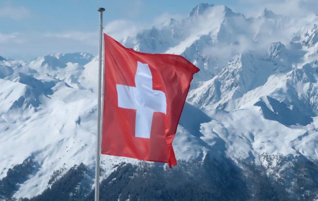 У Швейцарії група людей зникла безвісти під час гірськолижного туру