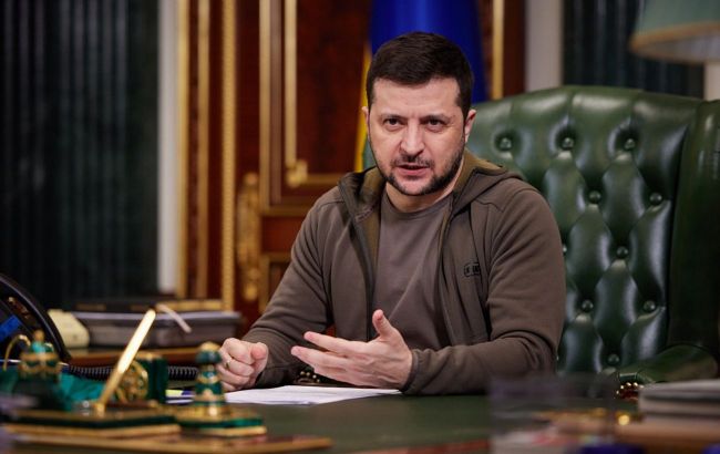 Якщо людина не служила окупантам, то немає підстав вважати її колаборантом, - Зеленський