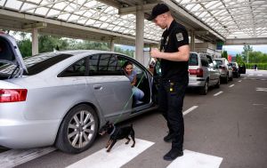 Митниця виявила тисячі порушень на мільярди гривень: що вилучали найчастіше