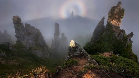 Туман, вызывающий ужас. Что такое таинственные "Брокенские призраки"