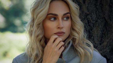 Просто вау! Звезда сериала "Женский врач" покорила соблазнительным образом (фото)