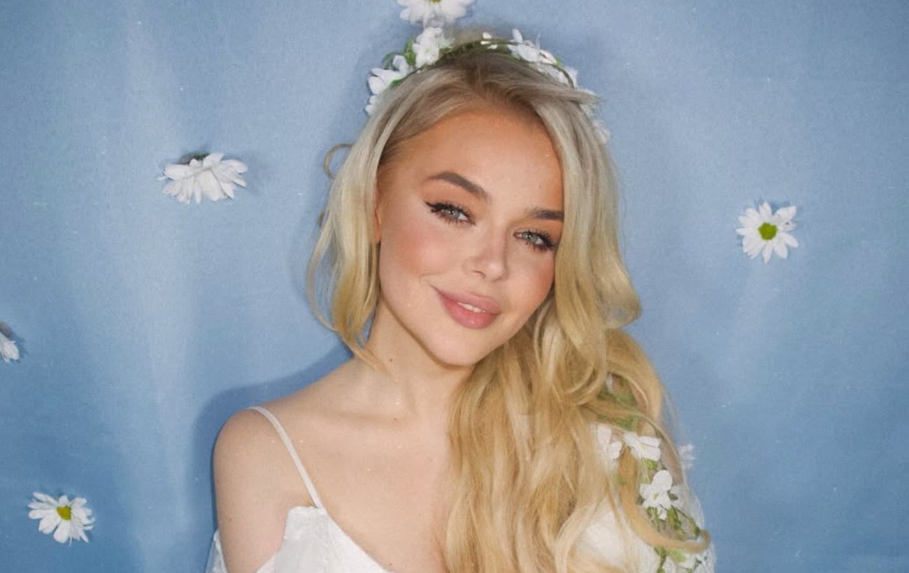 Аліна Гросу зворушила новою "Колисковою", яку вона написала незадовго до народження сина