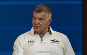 Засновник Firepoint назвав зміни до Конституції 2004 року загрозою для української державності