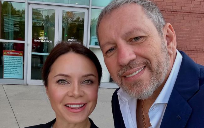 "Спасибо за тебя каждый день". Лилия Подкопаева показала редкое фото с мужем