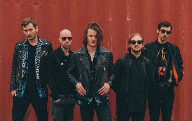 Известный украинский музыкант получил ранение на фронте: он в критическом состоянии