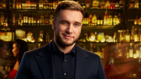 "4 девушки борются за мое внимание": Тарас Яремий о любви, соблазнах и стендапе