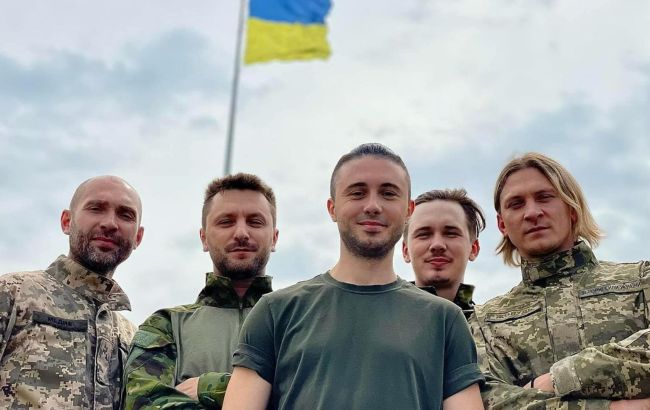 Тарас Тополя сказал, продолжают ли "Антитіла" военное дело
