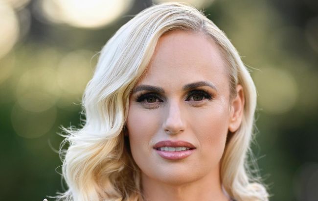 Голливудская звезда поправилась на 14 кг из-за стресса: как сейчас выглядит актриса (фото)