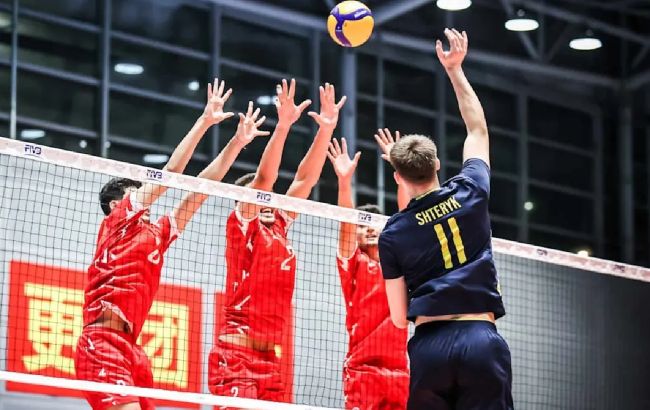 Молодежная сборная Украины проиграла Польше, но продолжит борьбу на ЧМ-2025